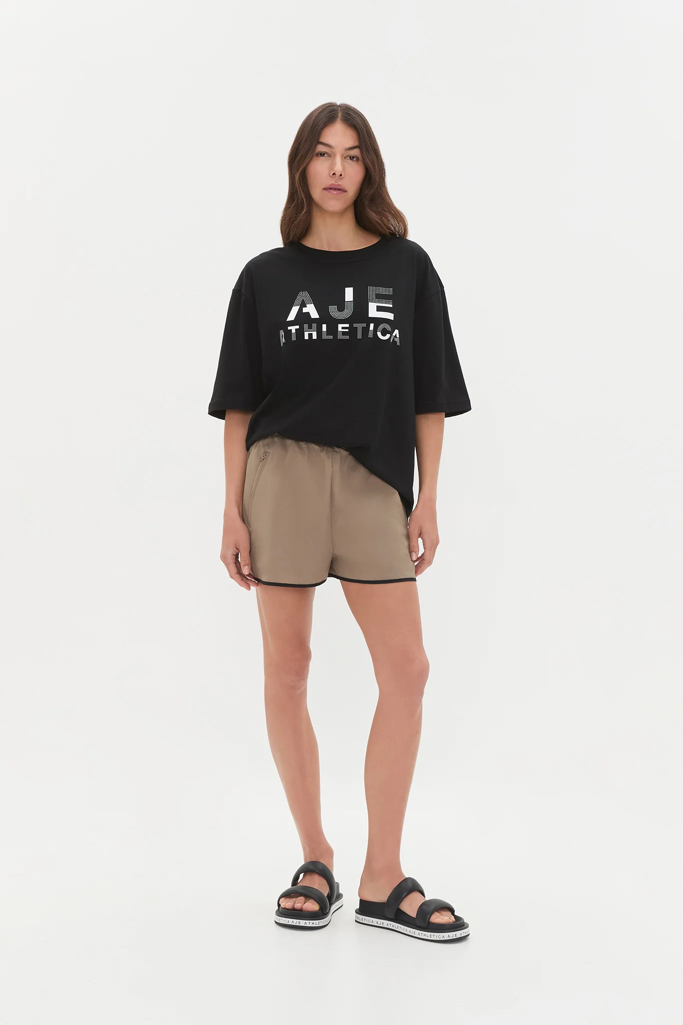 6555-gel-logo-tee-102-3.webp Gel Logo Tee 102