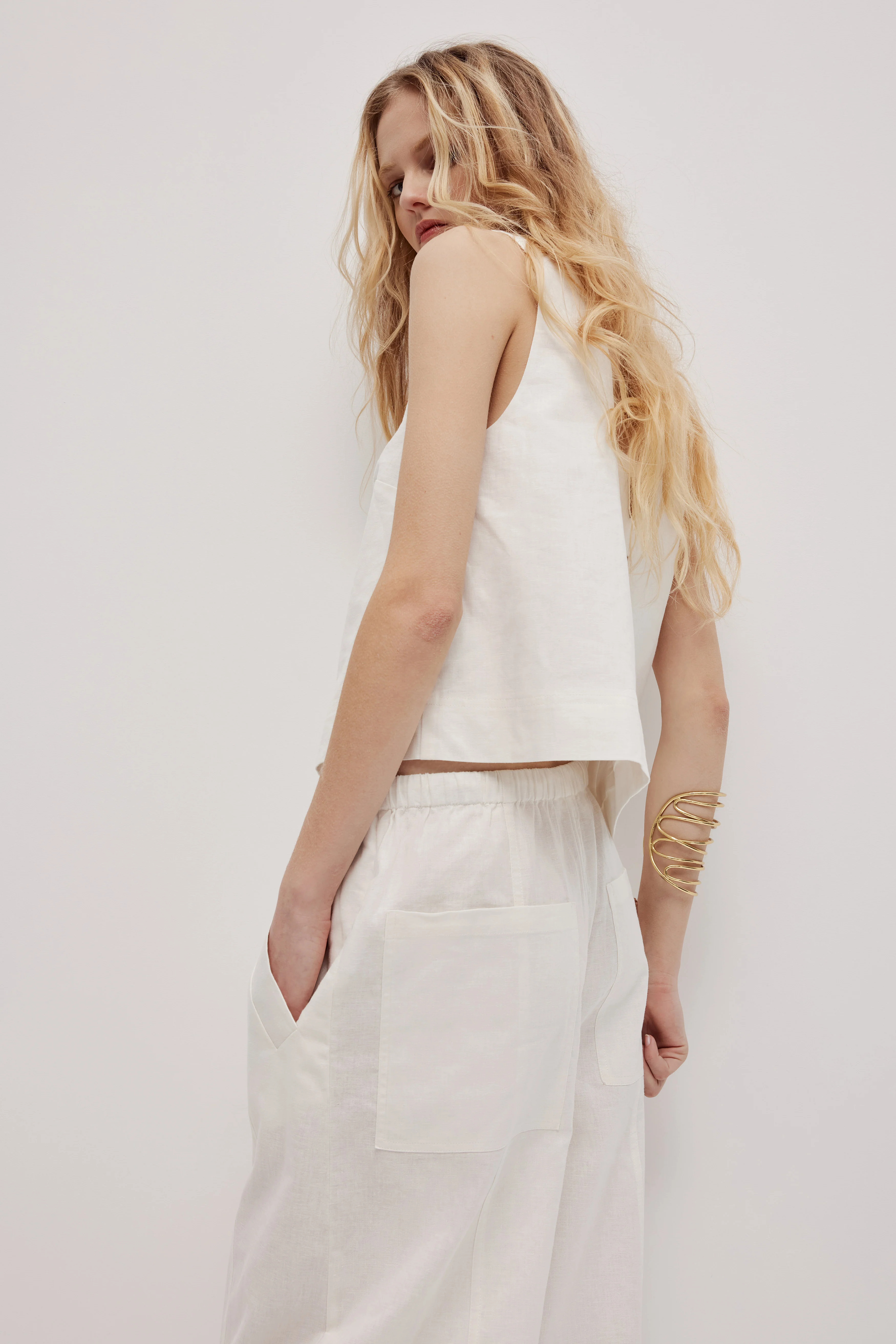 Sable V Neck Top