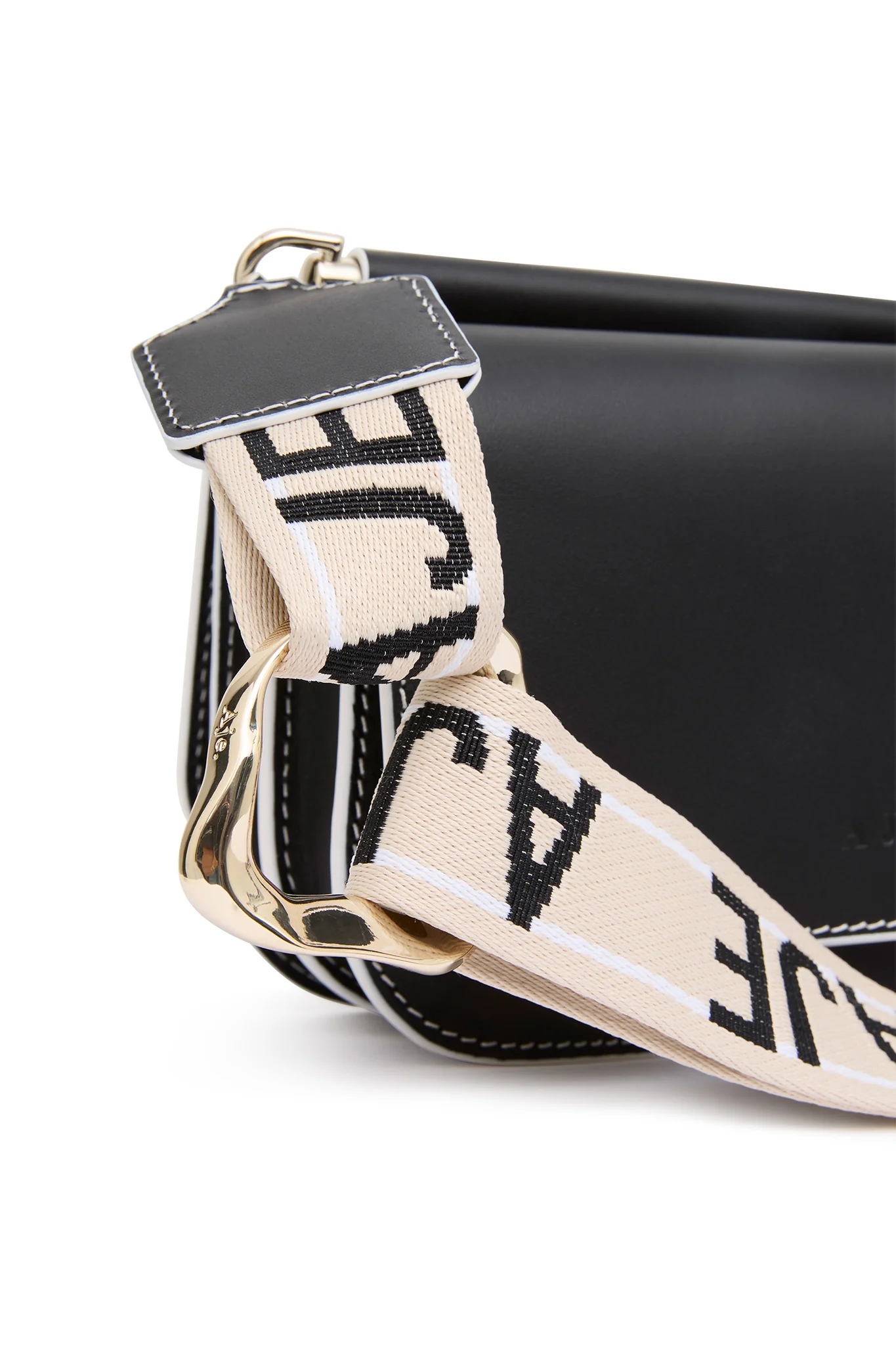 Nova Crossbody Bag