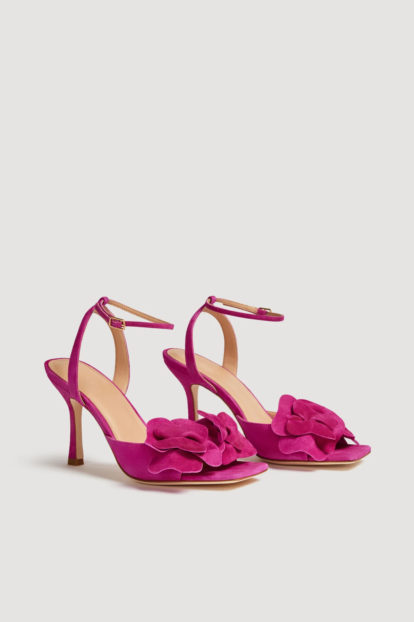 Nectar Flower Heel