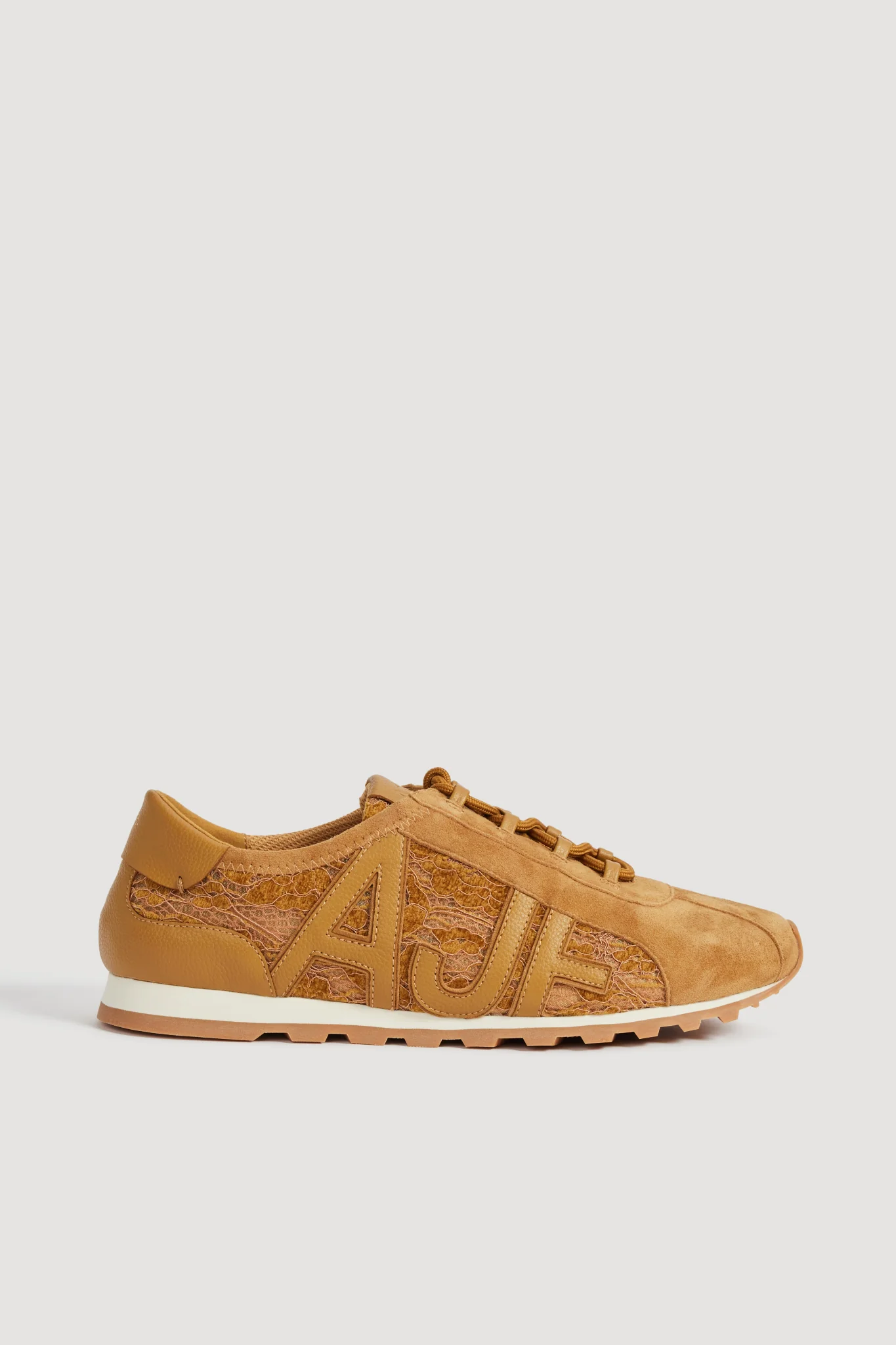Valli Lace Logo Trainer