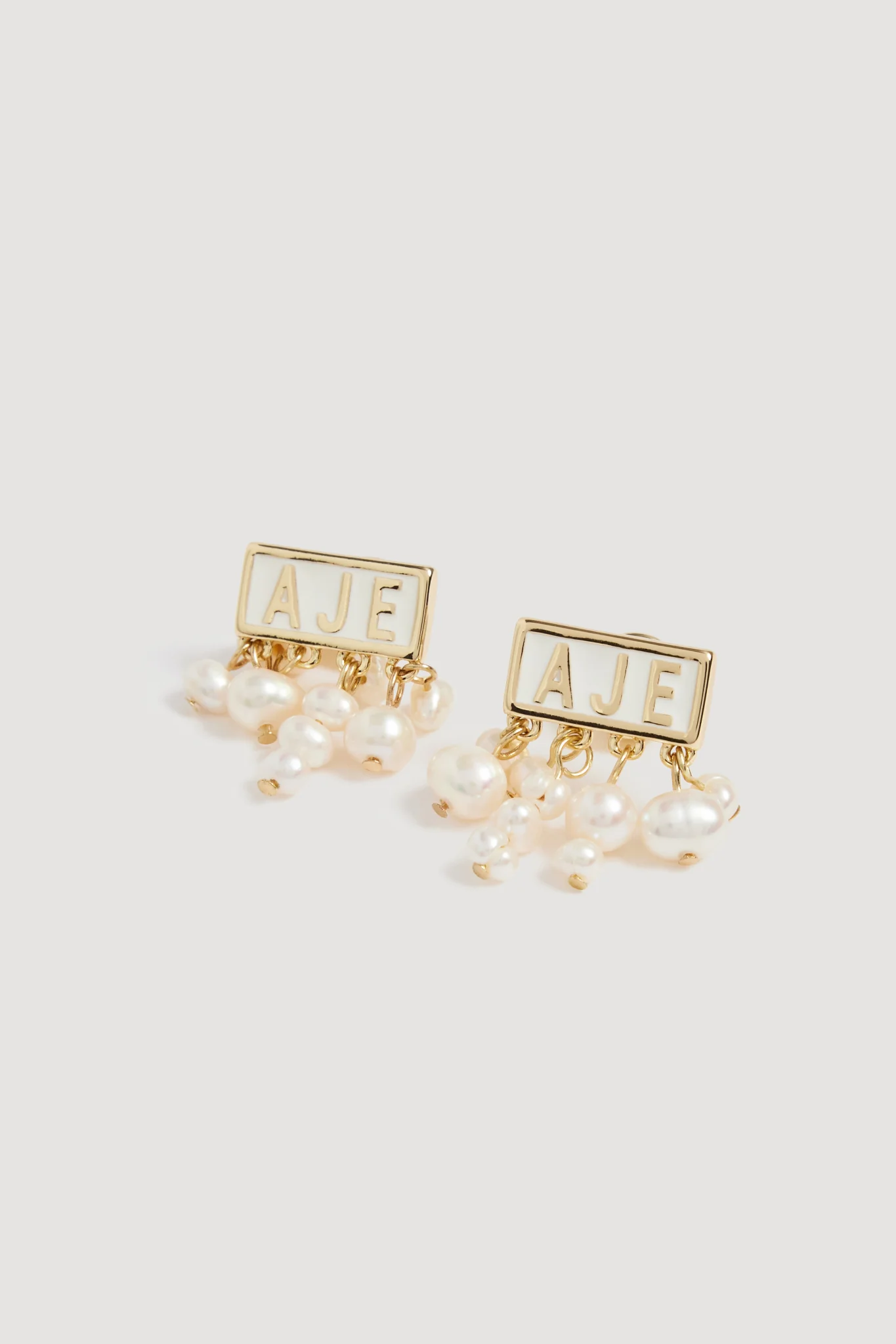 Vista Pearl Stud