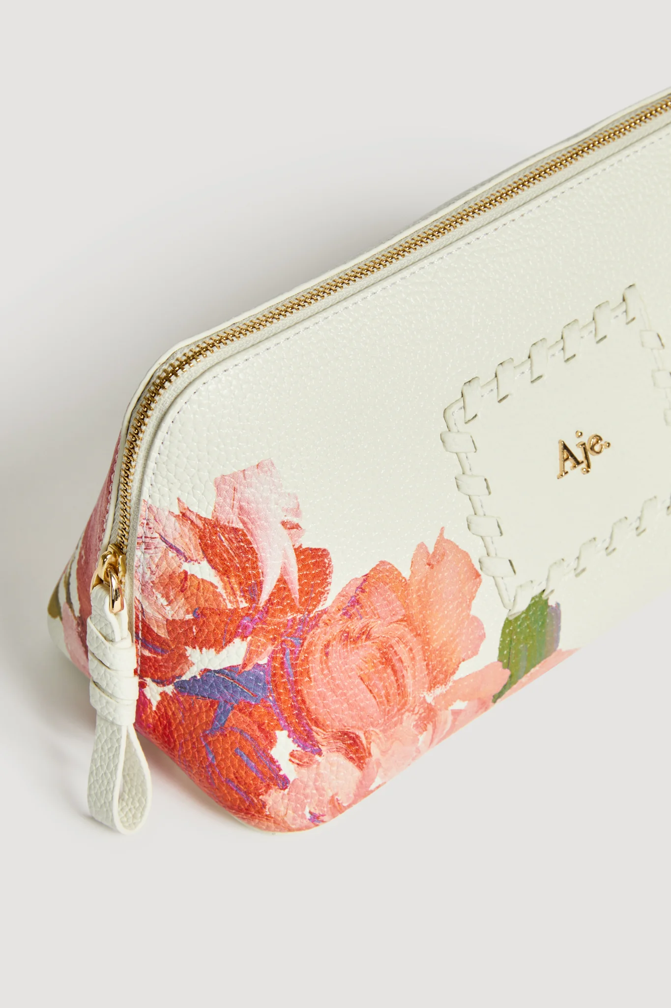 Zelie Beauty Case