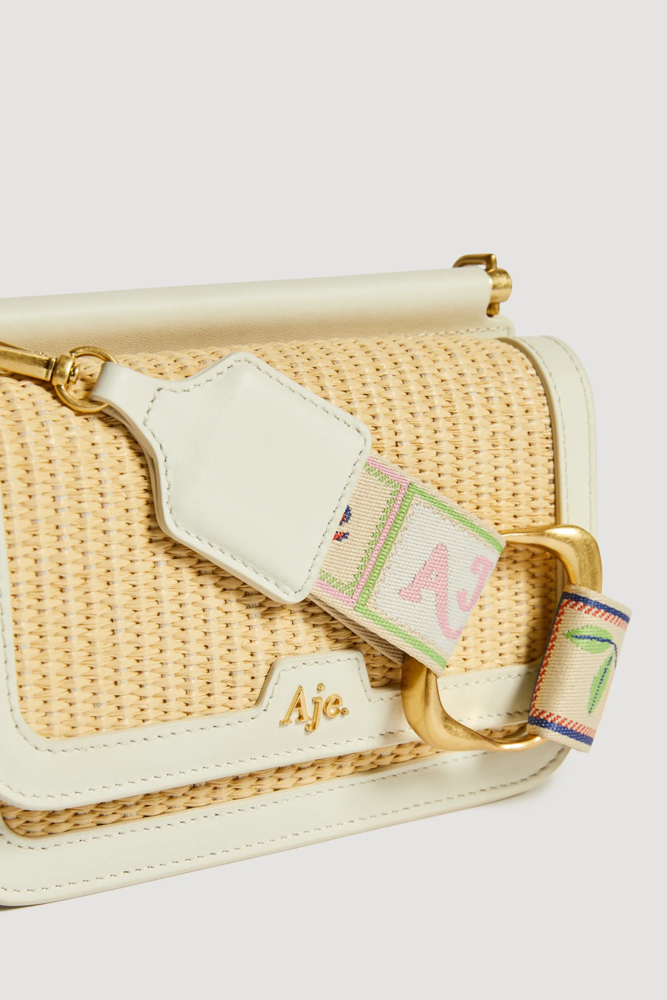 7367-veda-crossbody-2.webp Veda Crossbody
