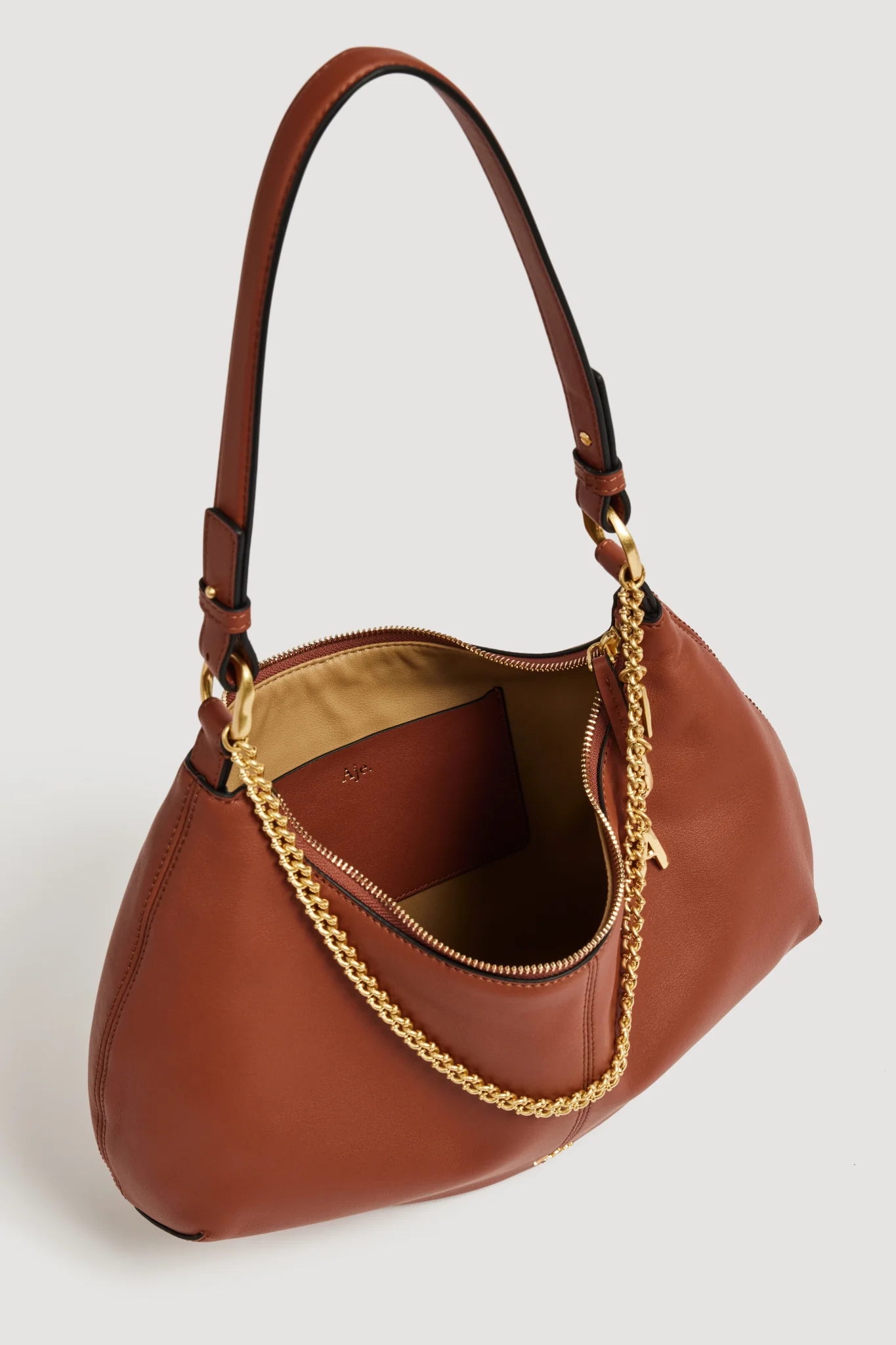 Quinn Shoulder Bag