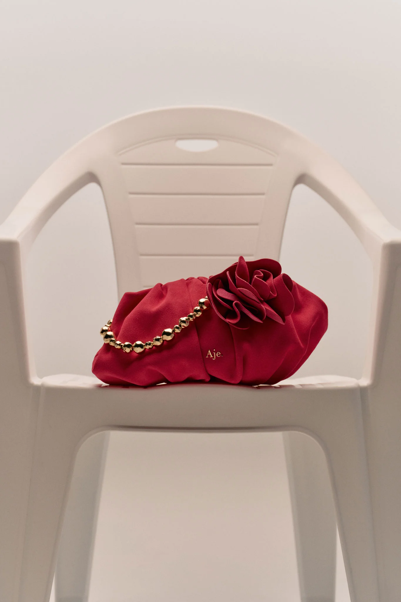 Ari Flower Clutch