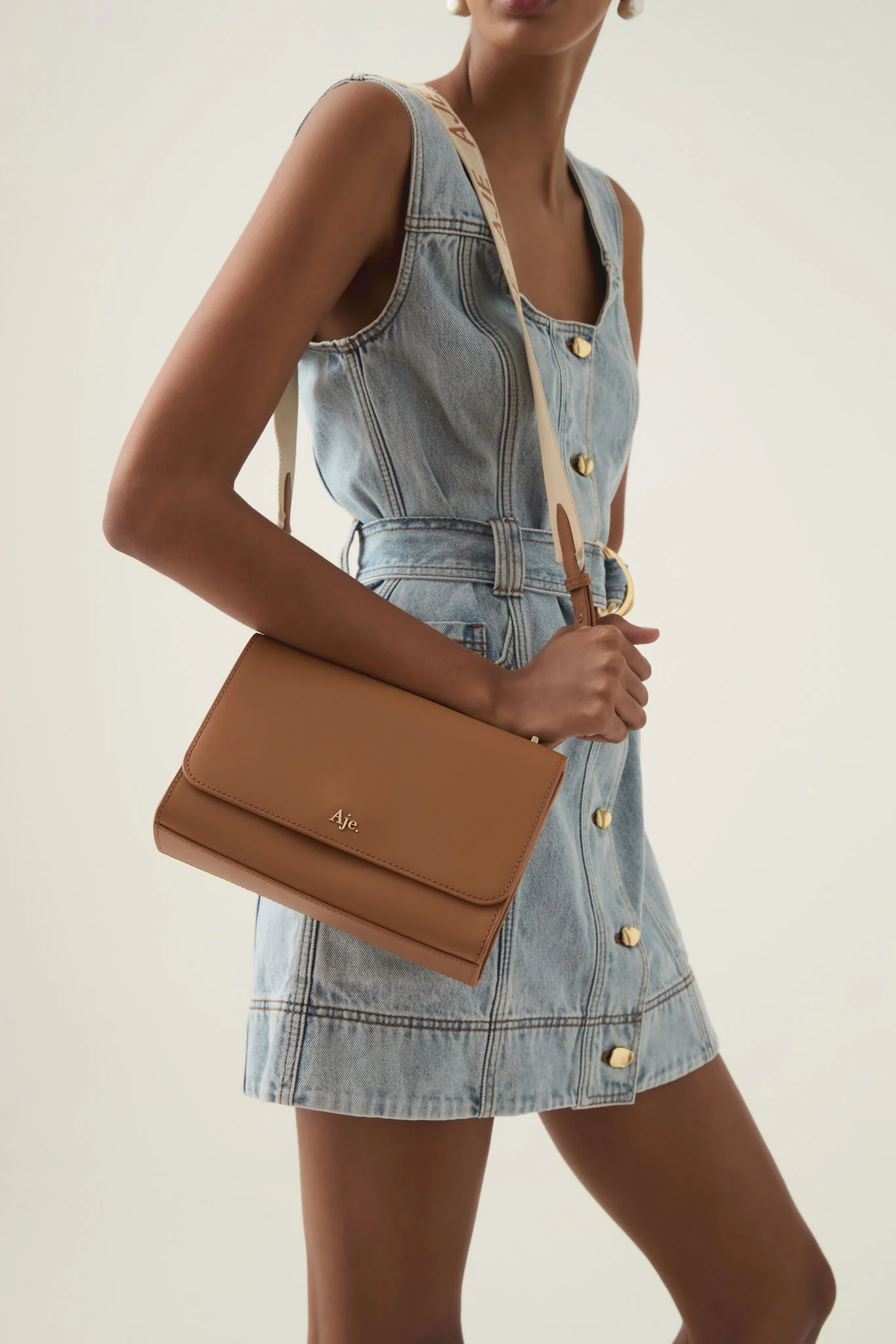7561-estee-crossbody-bag-3.webp Estee Crossbody Bag
