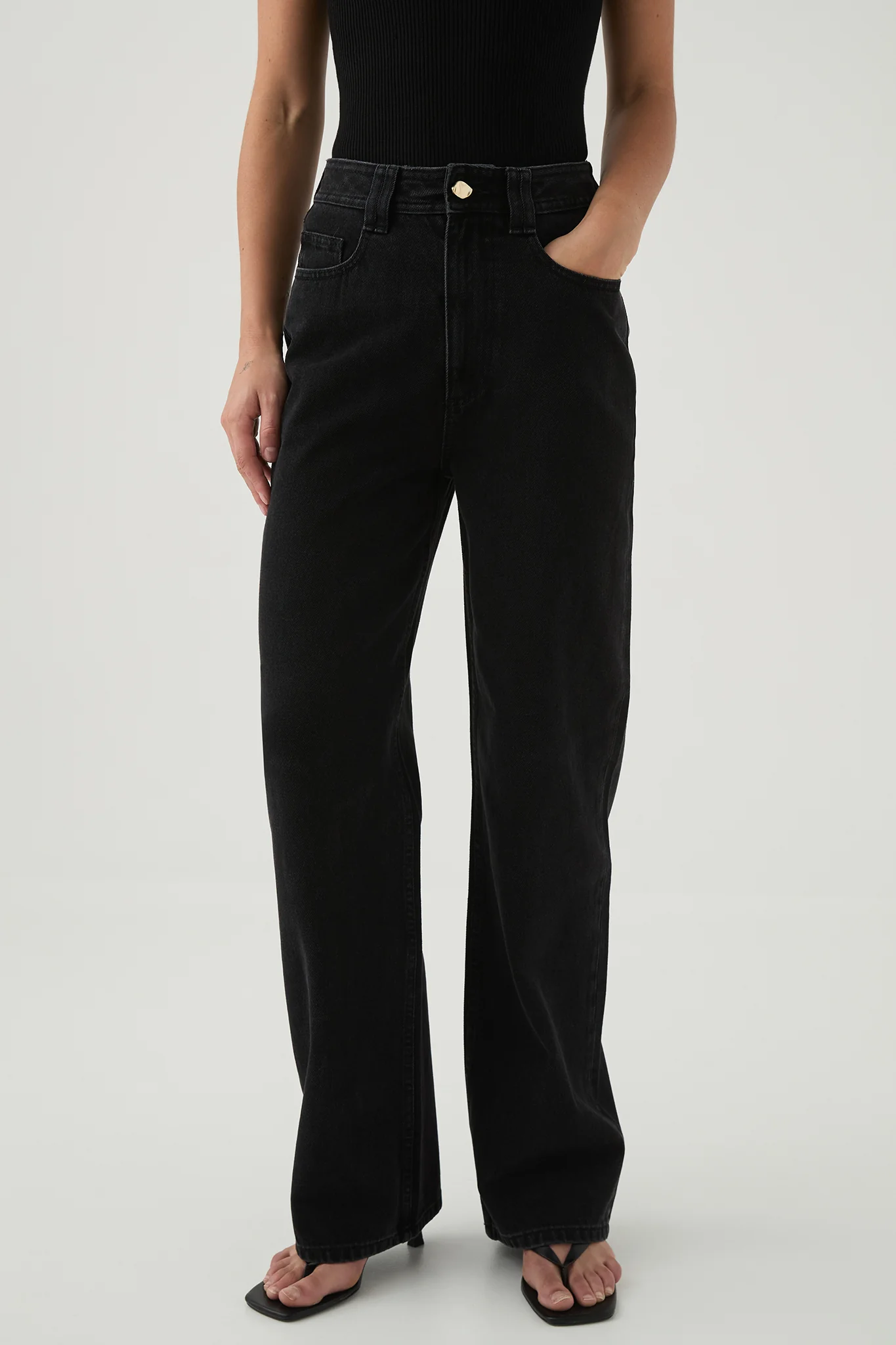 9680-bon-straight-leg-jean-4.webp Bon Straight Leg Jean